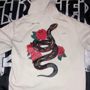 Short sleeved hoodie